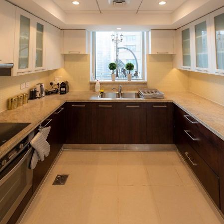 First Class 2Br With Burj Khalifa & Downtown View 두바이 외부 사진